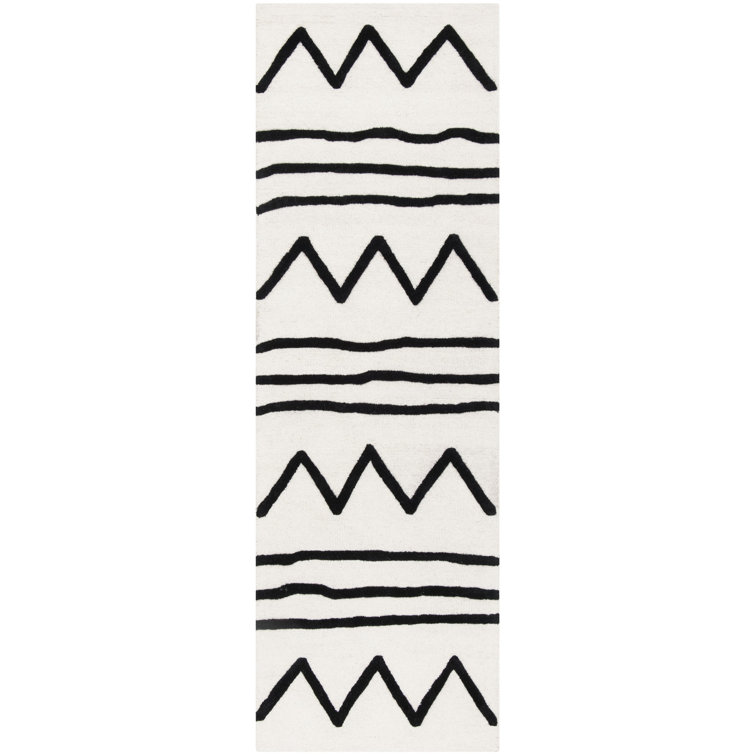 Santario Hand Tufted Wool Rug