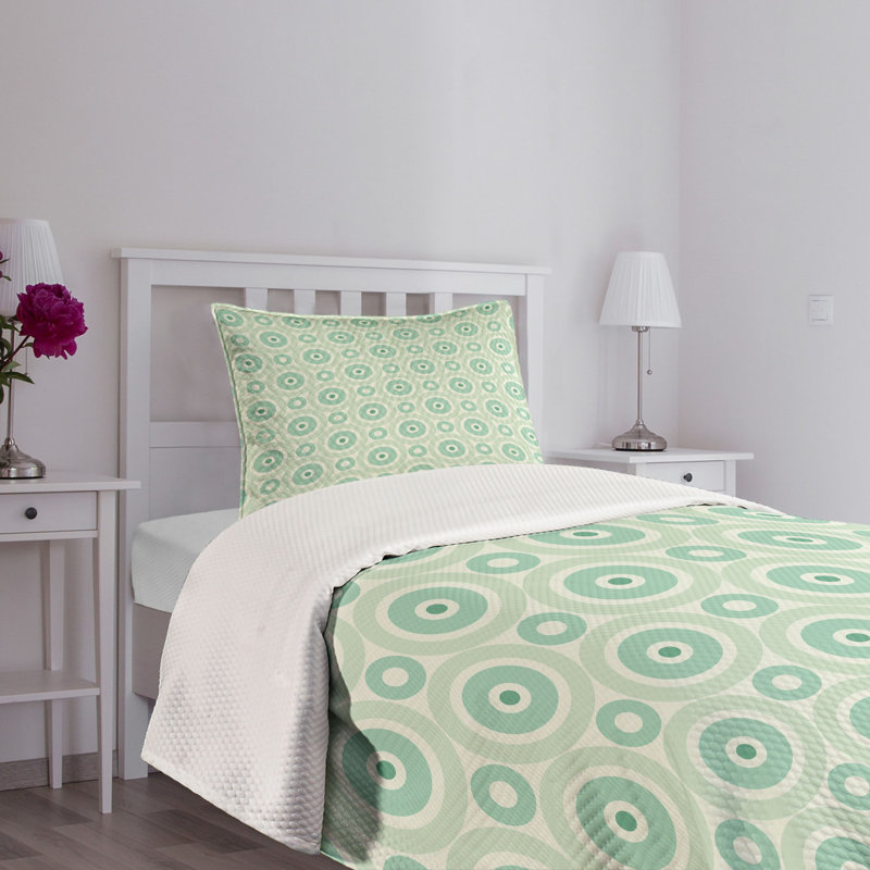 Twin White and Seafoam Geometric Kids Bedspread Set