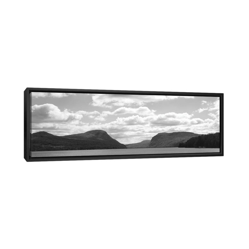 Reproduction de photo sur toile, H 16 po x l 48 po x P 1,5 po, Toile avec cadre noir