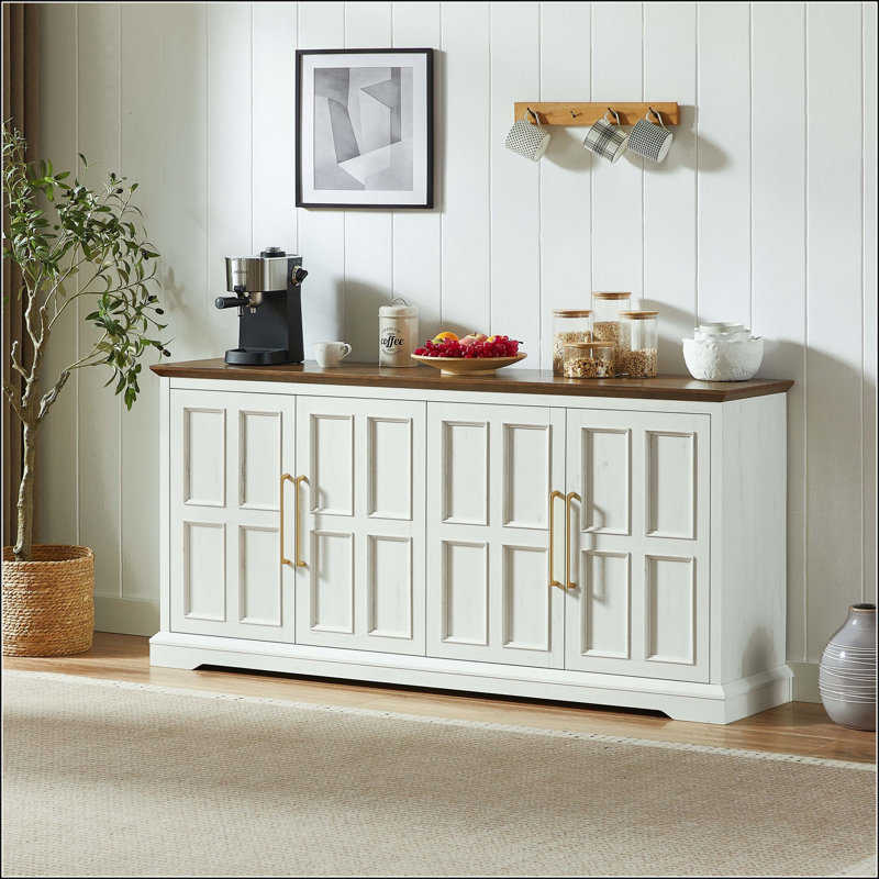 Buffet Farmhouse avec portes à panneaux surélevés
