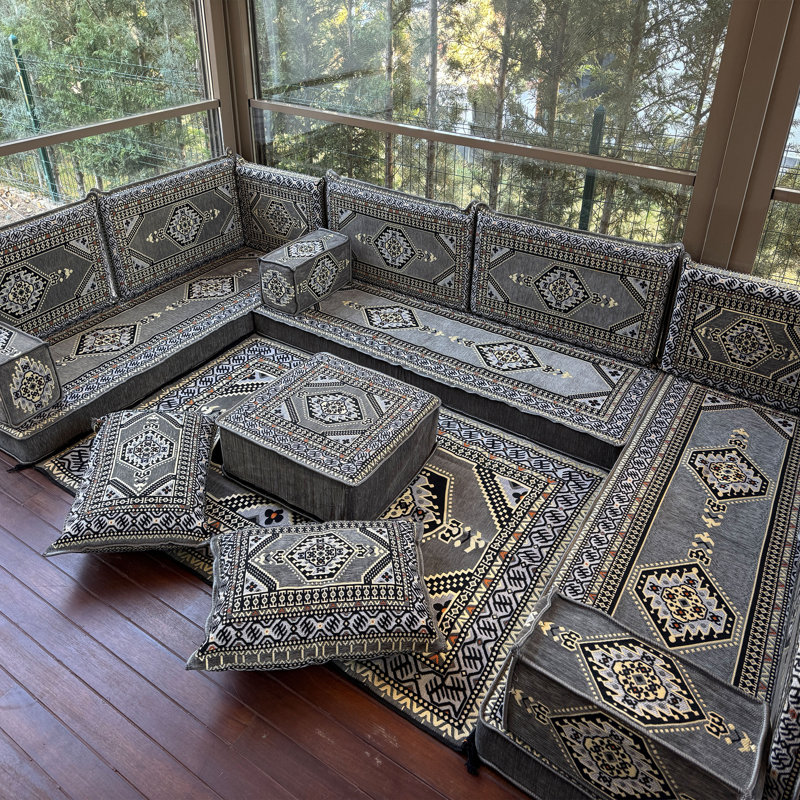 Grand canapé avec repose-pieds et revêtement Kilim, Gris