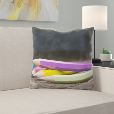 Coussin décoratif à crayons
