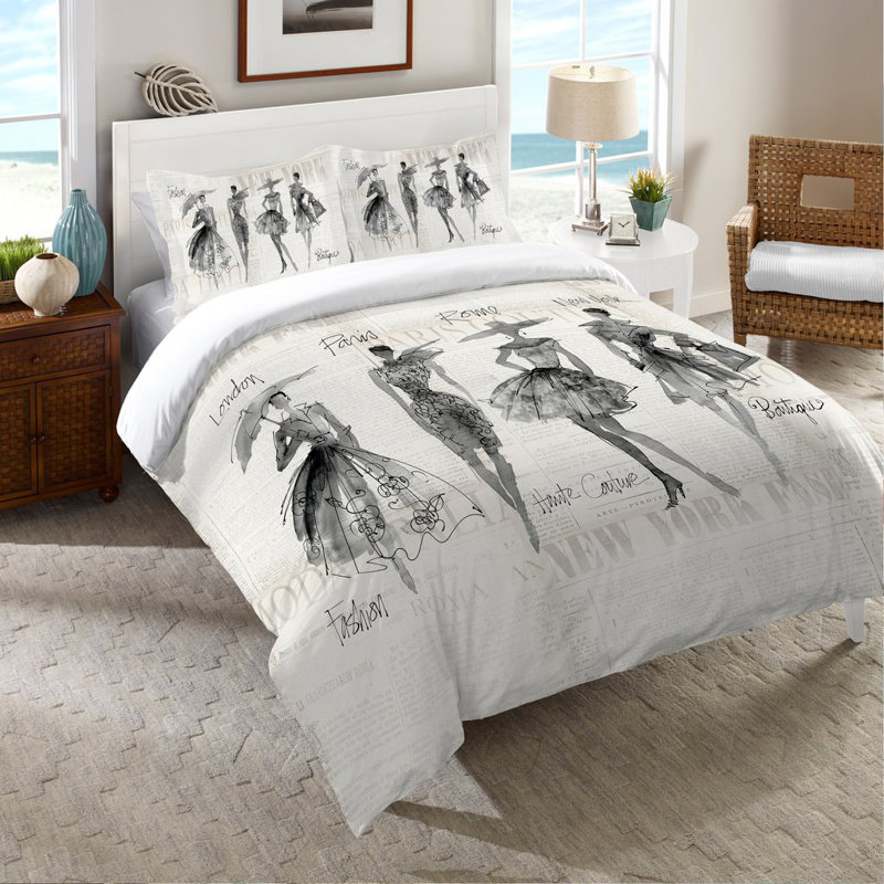 Fashion Sketchbook Modern & Contemporary Cotton Machine Woven Comforter, Twin Comforter 