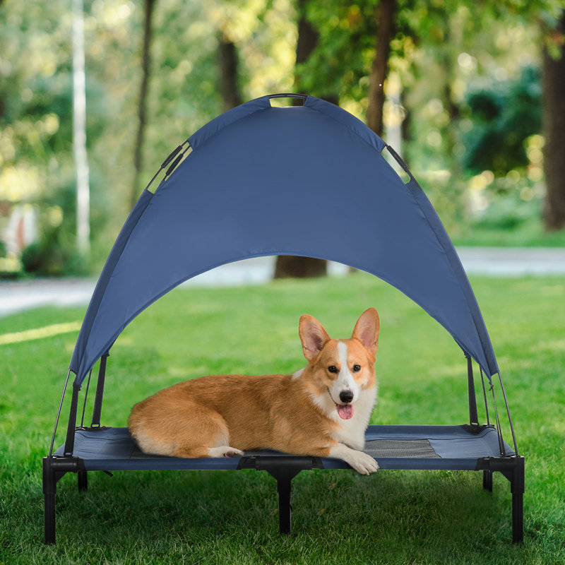 Lit portatif surélevé pour chien 48 "x 36" avec abat-jour de protection UV, bleu foncé, 42.5" H x 48" W x 36.3" D, Blue
