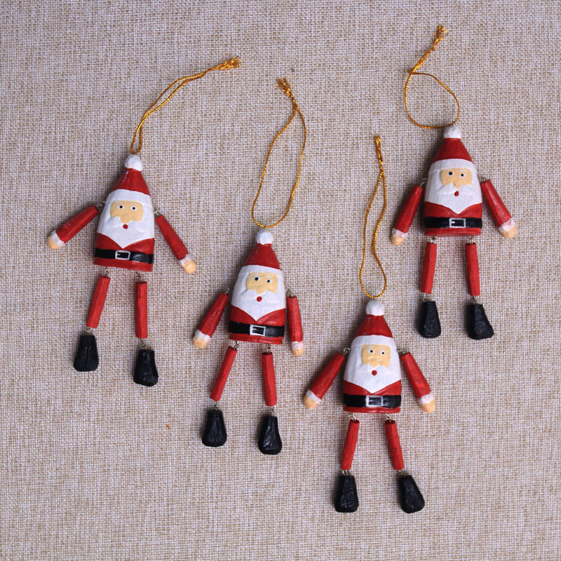 Figurine décorative à pendre en forme de père Noël (ensemble de 4)