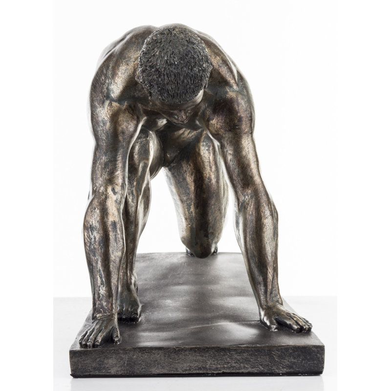 Figurines & Sculptures