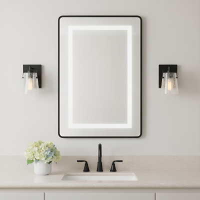 Applique murale de salle de bain Crofton avec abat-jour en verre transparent craquelé