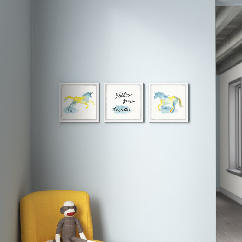 «Garduno Yellow Unicorn», ensemble de 3 reproductions encadrées, H 12 po x l 12 po x P 1,5 po
