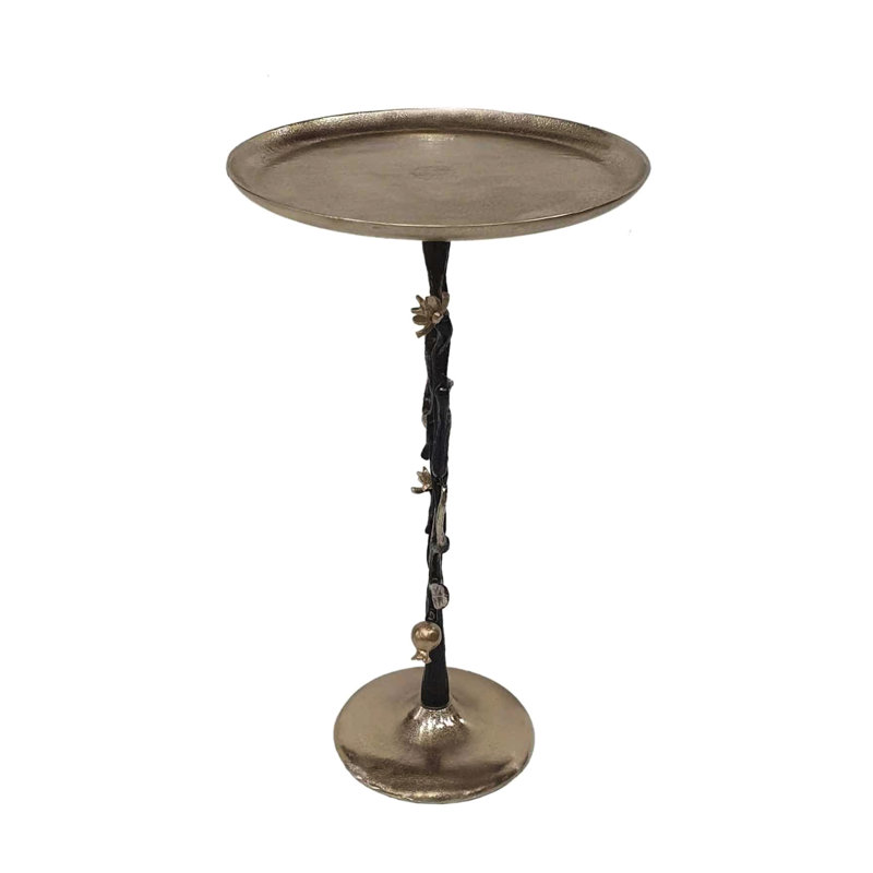 Table d'appoint en aluminium noir et or de 24 pouces de haut avec des accents de grenade, servant de table de bout, de piédestal ou de support à plante de 13,8 x 13,8 x 24 pouces avec un luxe délicat