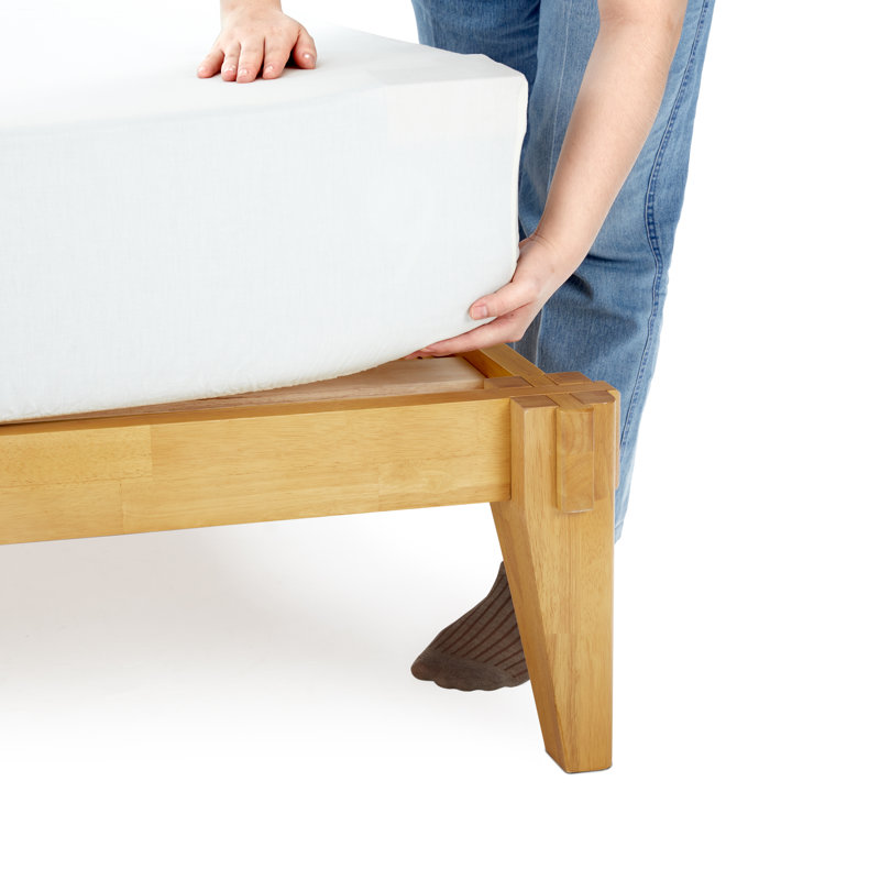 Jamerian Solid Wood Platform Bed Frame Without Headboard, Modern Bed, Queen, Natural