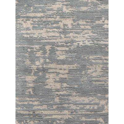 Area Rug in Gray