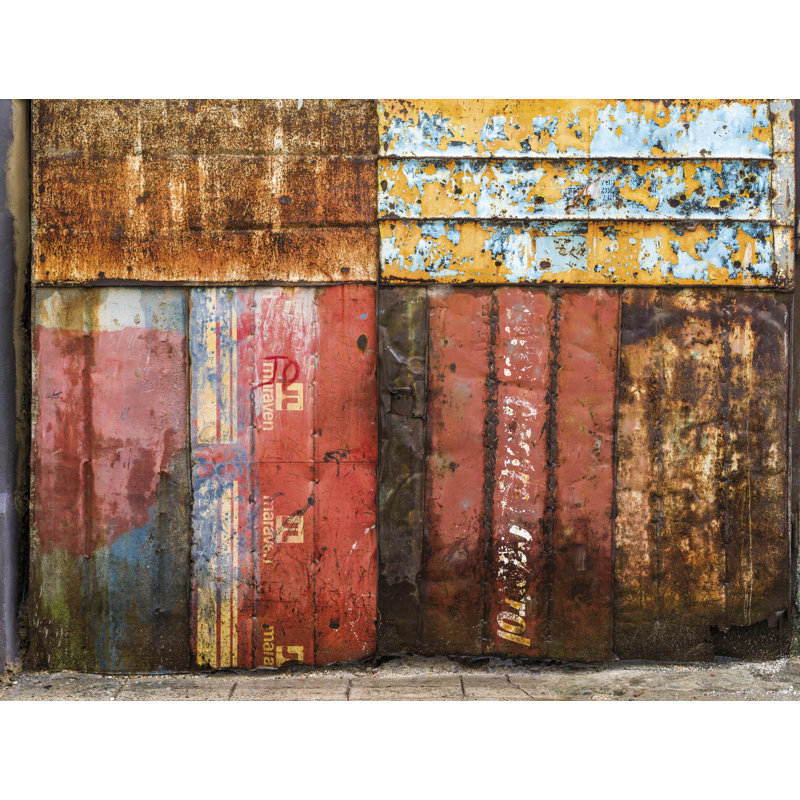 Photo Wall 2.8 M X 372 Cm