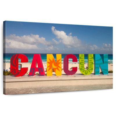 Nicci Cancun Sign