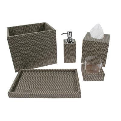 Gray Chevron Wood Veneer Glass Holder
