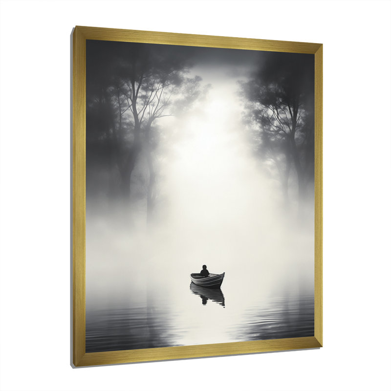 «Solitaire Fisher Boat Misty Lake» sur toile, H 32 po x l 24 po x P 1 po, Cadre doré à une seule photo