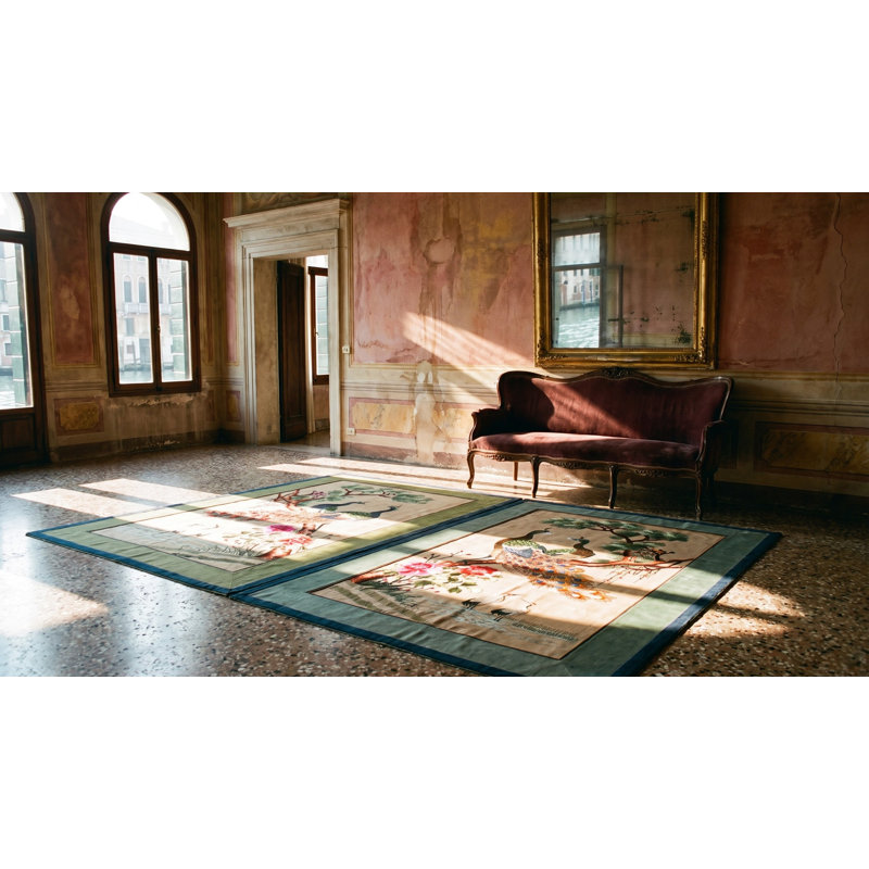 Tapis chinois antique en soie ivoire