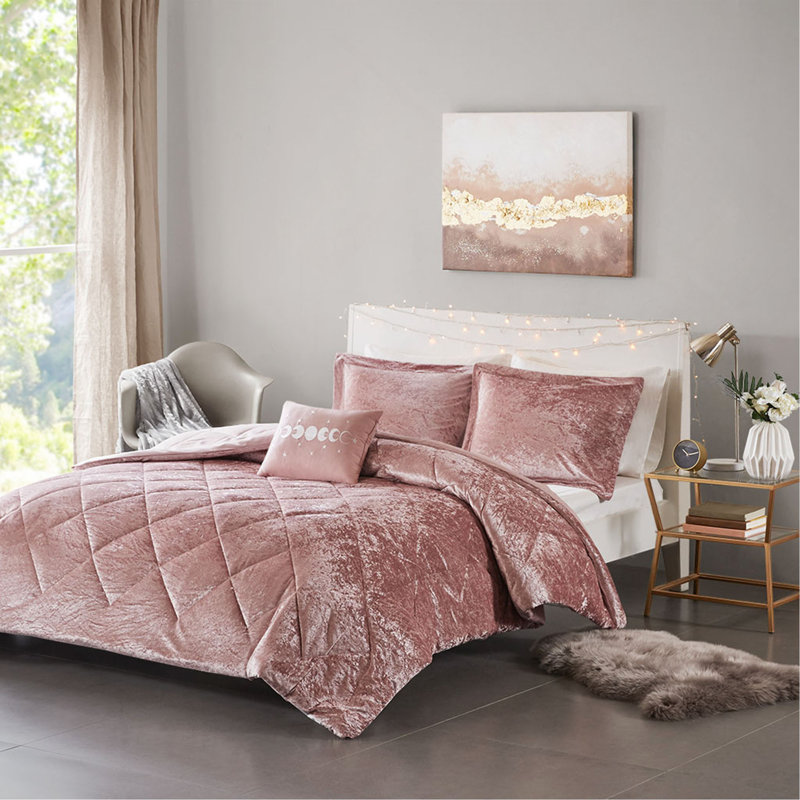 Comforter Set with Throw Pillow