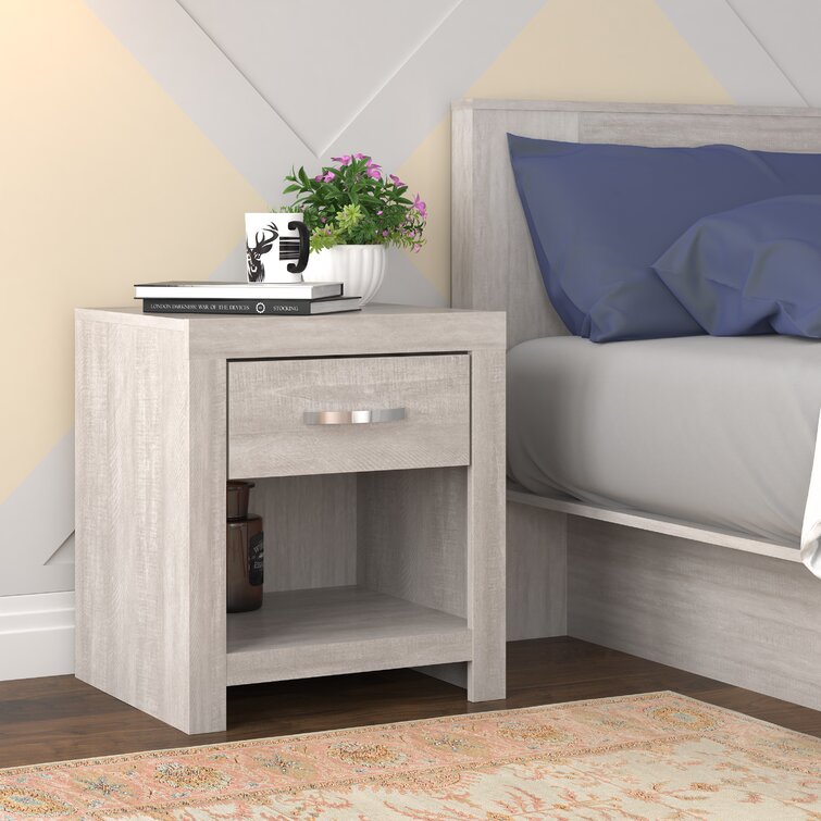 https://assets.wfcdn.com/im/64578277/resize-h755-w755%5Ecompr-r85/1417/141768568/Aimaan+20.3%22+1+Drawer+Nightstand.jpg