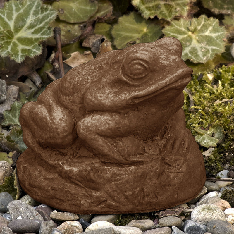 Statue de petite grenouille, Pierre brune