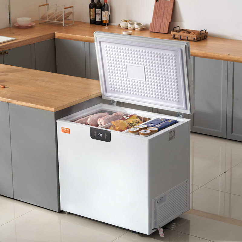 White 5.4 Cubic Feet Commercial Chest Freezer with Adjustable Temperature