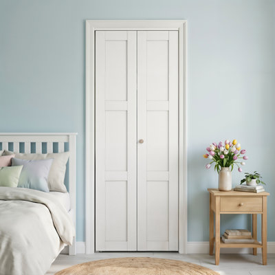 Solid Manufactured Wood Pre-drilled White Bi-Fold Door With Installation Hardware Kit