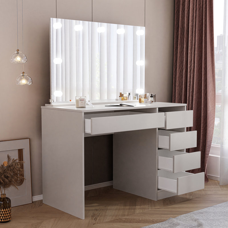 Dressing Table, Kaschmire
