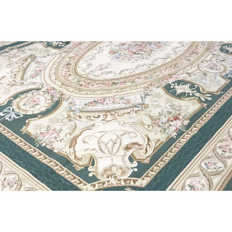 Tapis vert et ivoire noué à la main de haute qualité