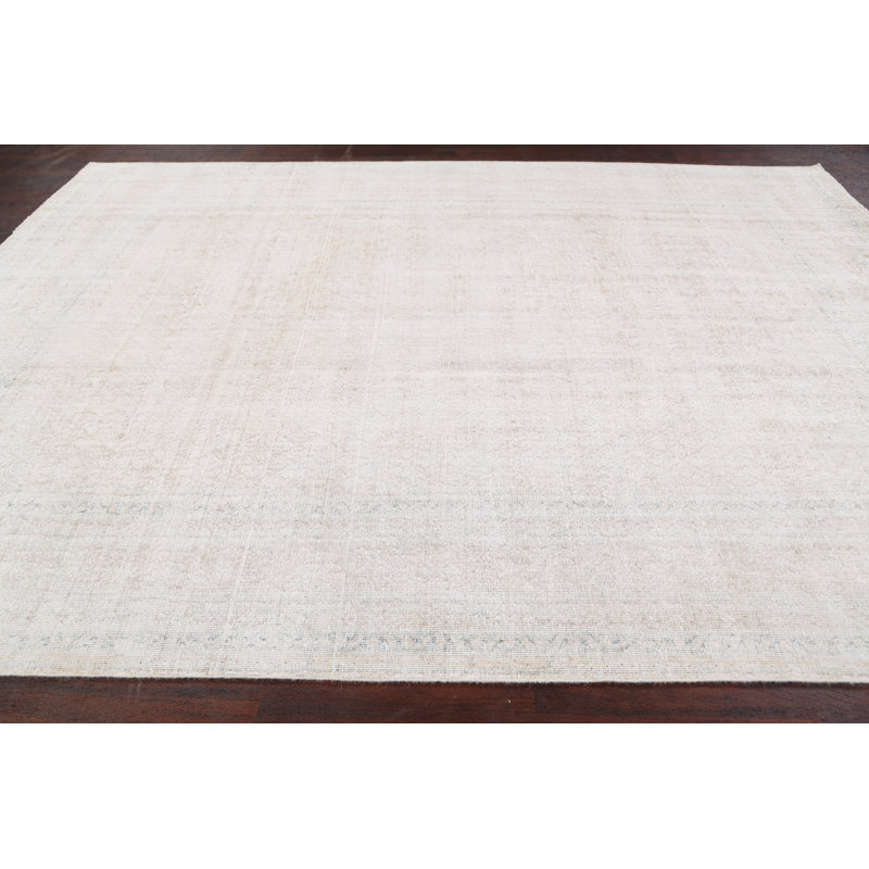 Tapis décoratif en laine noué à la main de conception unique des années 1960 ivoire 7 pi 10 po x 10 pi 7 po