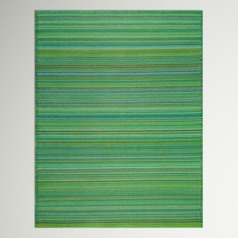 Tapis rayé vert intérieur / extérieur Willfried, Rectangle 8 pi 10 po x 11 pi 10 po