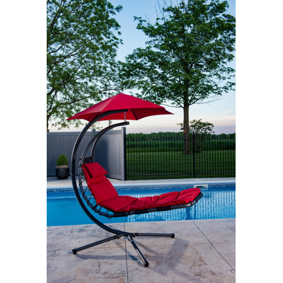 Maglione Dream Chair with Cushion and Umbrella