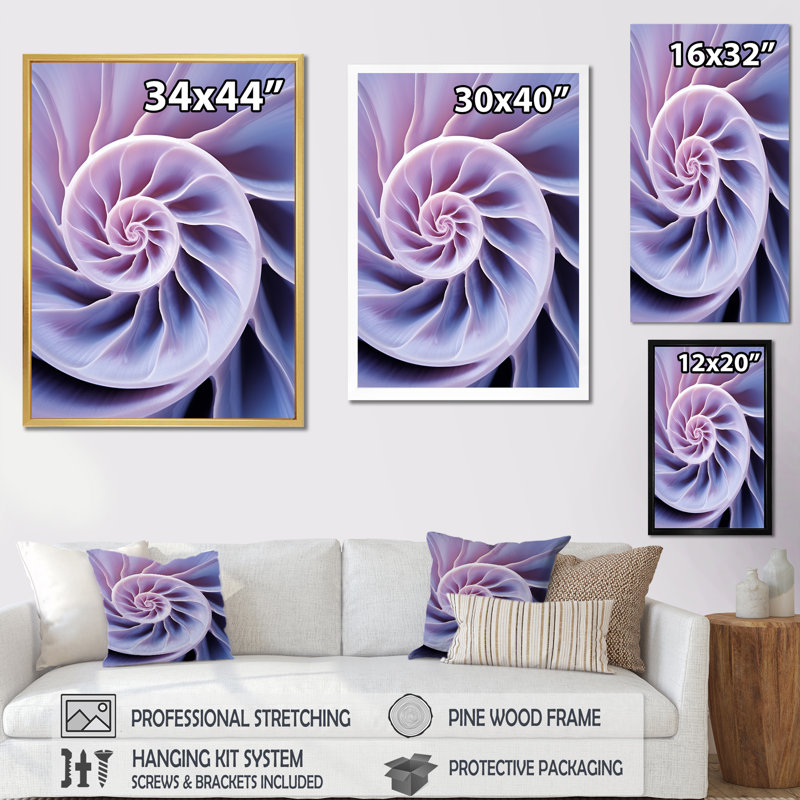Lavande Sea Sheel Infinity Sprial sur impression sur toile, Cadre flottant doré, H 32 po x l 24 po