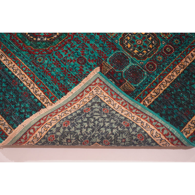 Aryana Wool Oriental Area Rug