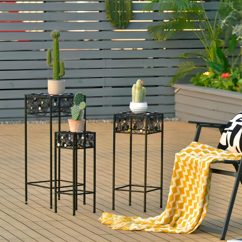 Metal Plant Stand