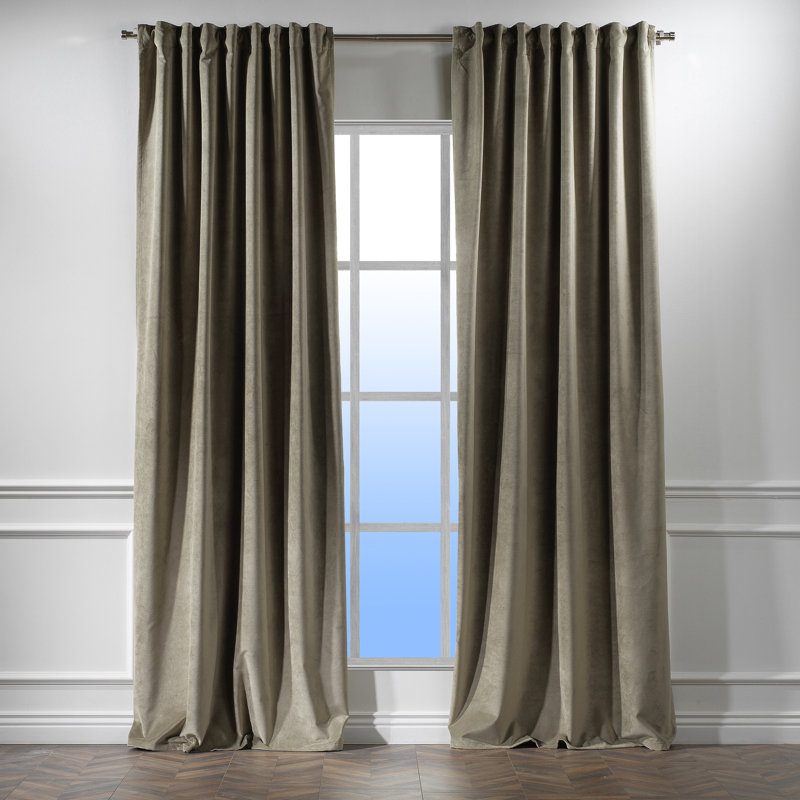 Decorative Double Panel in Matt, Extra Wide X Extra Long, L 52 po x L 95 po, 28 vert kaki