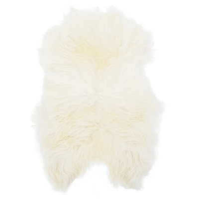 Delois Solid Colour Hand Woven Shag 70cm X 110cm Area Rug