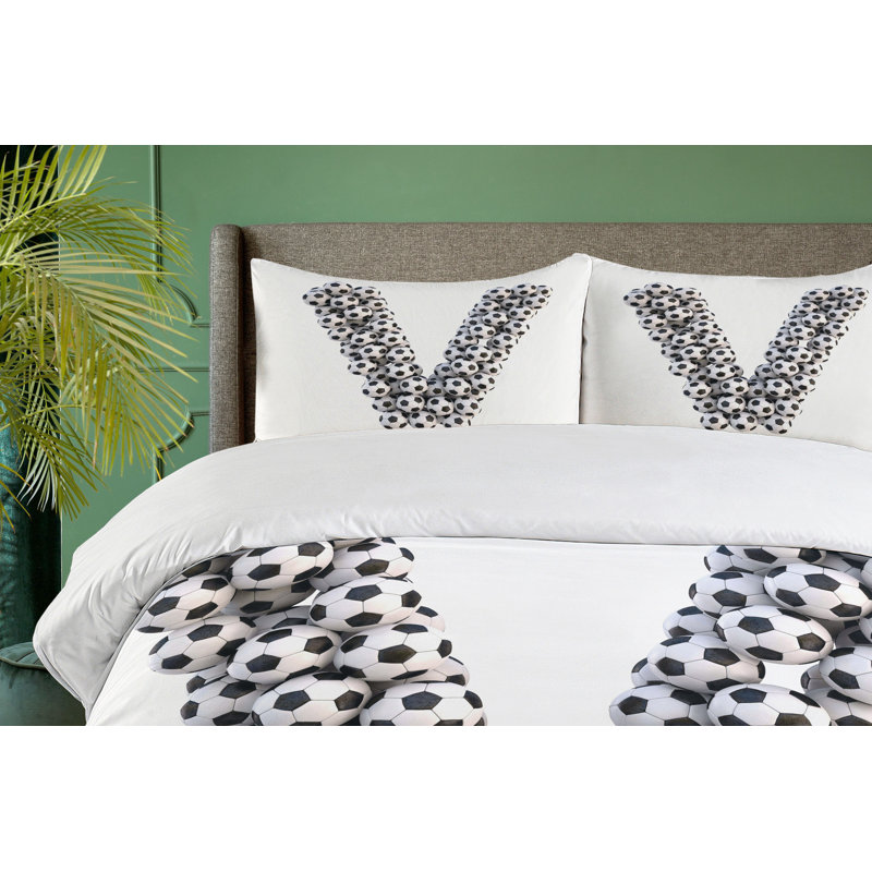 No Duvet Cover, California King Duvet Cover + 2 Standard Shams