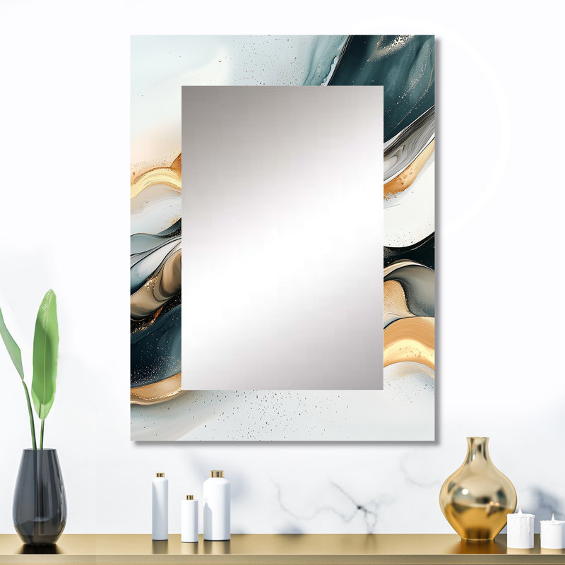 Vardin I - Gold Modern Wall Mirror, 32 po x 24 po