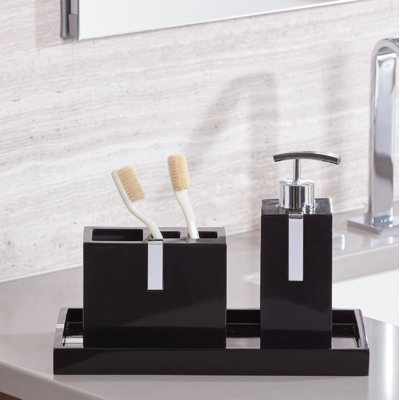 Houston Street Bathroom Accessory Set