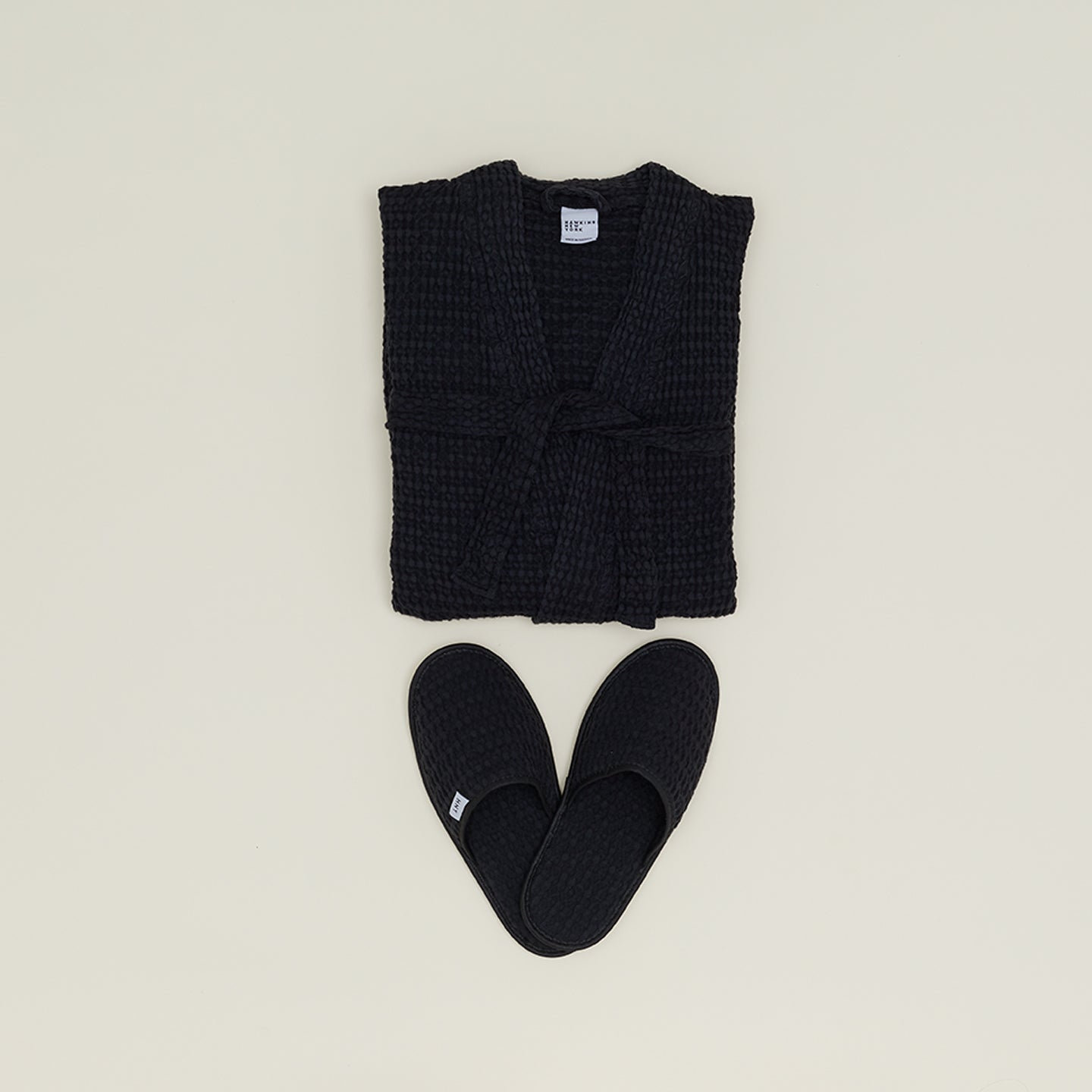Simple Waffle Slippers, Medium, Black