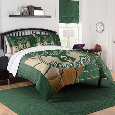 NBA Milwaukee Bucks Officially Licensed Comforter & Sham Set