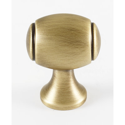 Royale Barrel Oval Knob