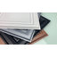 Paquet de 48 tuiles de plafond imperméables en PVC, panneau de plafond encastré et à coller de L 24 po x l 24 po pour le bureau et l'usage résidentiel, (192 pieds carrés / boîte)-68015814-133630099