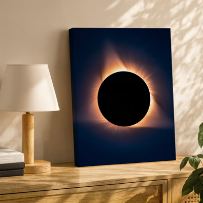 Toile, une magnifique éclipse solaire capturée dans un moment dramatique avec art mural Un cercle noir parfait représentant la lune, art mural