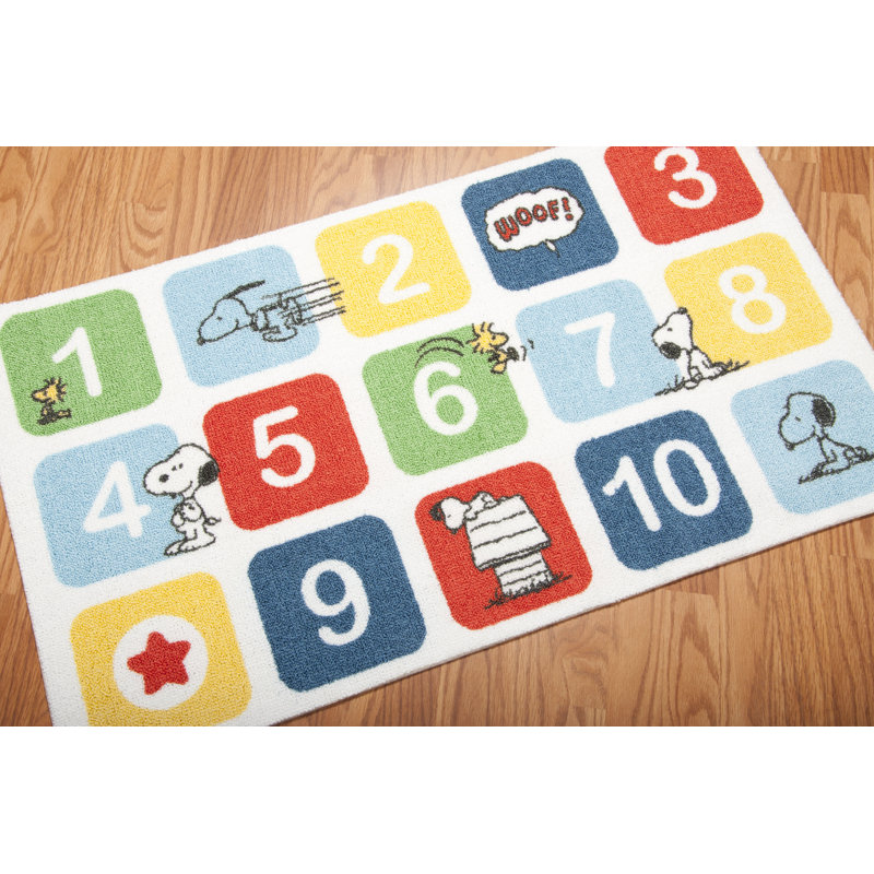 Peanuts Indoor Doormat, Rectangle 2'2" x 3'9"