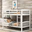 Lit simple au-dessus d'un lit superposé blanc avec option de chambre à coucher dans un cadre solide et stable. Peut accueillir deux personnes confortablement. L 82,52 po x l 42,87 po x H 60,54 po