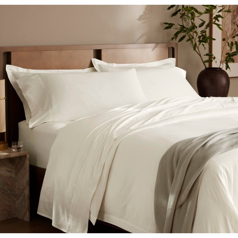 Signature Hemmed Sheet Set, Cream, Queen Sheet Set with 2 Pillowcases