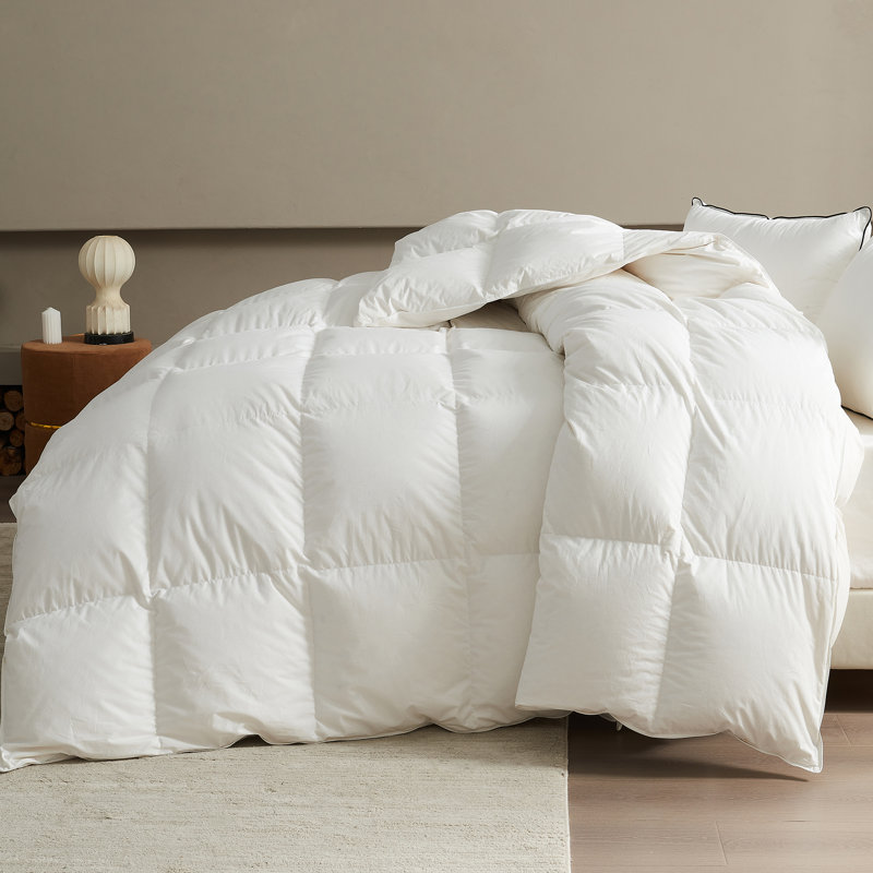 Luxury Hotel Collection Feather & Down Comforter – Fluffy, Breathable & All‑Season Warmth Duvet Insert, King Down Comforter