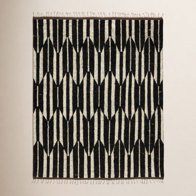 Wesler Handmade Wool Dark Brown/Ivory Rug
