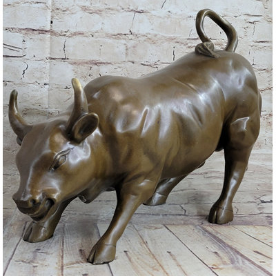 Figurine de statue Stock Bull