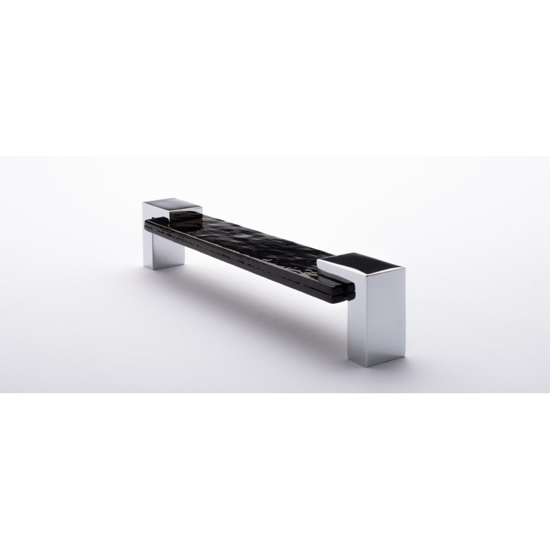 Poignée de meuble décorative en verre noir 5,625 "Affinity CTC Affinity, Chrome poli / noir